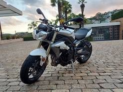 triumph street triple 675 2008
