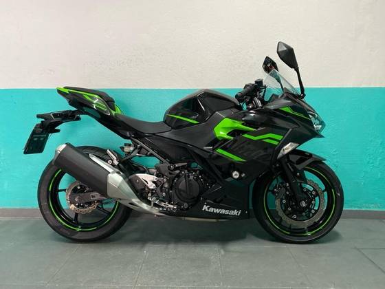 NINJA 400