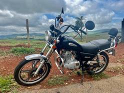 Suzuki Intruder em São José Dos Pinhais