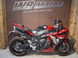 Yamaha R1 GYTR: moto de corrida à venda nas concessionárias - Motonline