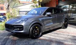 Porsche Cayenne a partir de 1976 4.0 Coupé Hybrid Turbo S no RJ