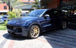 Porsche Cayenne à venda no RJ