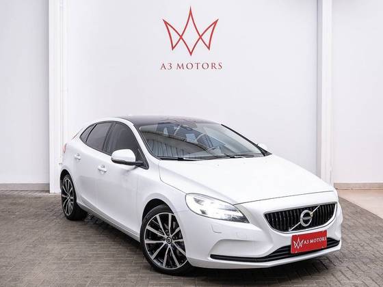 Volvo V40 2 0 T4 Momentum Gasolina 4p Automatico Webmotors