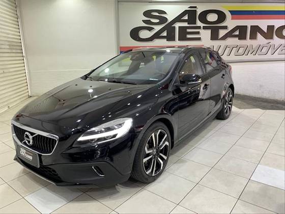 Volvo V40 Ano 18 Webmotors