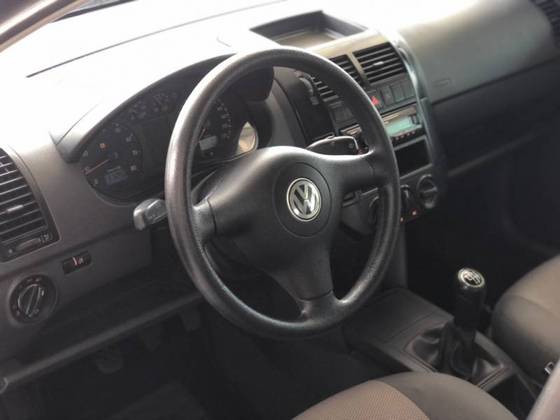 polo sedan 2008 interior