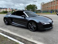 Audi R8 5.2 Fsi V10 40v Quattro Spyder em Curitiba