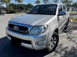 Comprar Picape Toyota Hilux Caminhonete 2.7 16v 4P SR Cabine Dupla Prata  2009 em Botucatu-SP