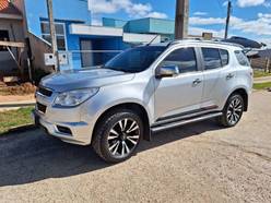 CHEVROLET TRAILBLAZER 2015 Usados e Novos - Fazendinha Portão, PR