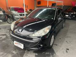 Peugeot 207 1.4 Sedan Xr Passion 8v 4p à venda em Curitiba - PR