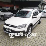 Volkswagen Saveiro 1.6 Cross Cd Flex 2p em Curitiba