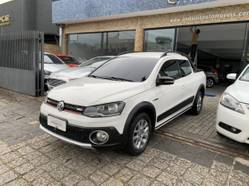 Volkswagen Saveiro 1.6 Cross Cd Flex em Curitiba