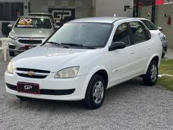 Chevrolet Classic 2015 em Araripina - Usados e Seminovos