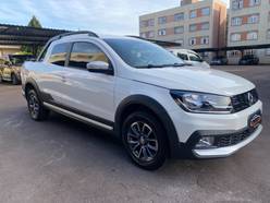 Volkswagen Saveiro 1.6 Cross Cd Flex 2p em Curitiba