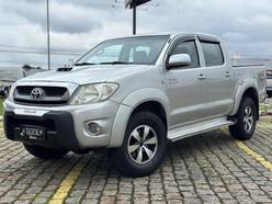 Comprar Picape Toyota Hilux Caminhonete 3.0 4P 4x4 Srv Turbo Diesel Top  Cabine Dupla Automático Prata 2015 em Bauru-SP