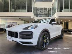 Porsche Cayenne 3.0 V6 E-hybrid Coupé Awd S em Curitiba