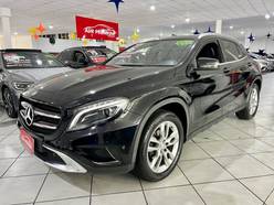 MERCEDES-BENZ GLA-200 Usados e Novos - São José Dos Campos, SP