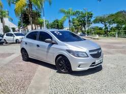 Chevrolet Onix Onix 1.0 Mt Joy2019 em Curitiba