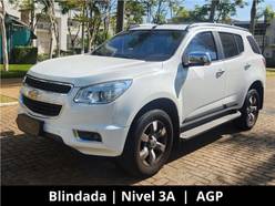 CHEVROLET TRAILBLAZER 2015 Usados e Novos