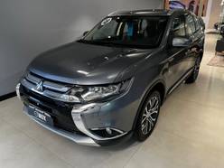 MITSUBISHI OUTLANDER 3.0 GT 4X4 V6 24V 2013, São Paulo