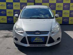 FORD FOCUS ford-focus-2014-sedan-aut-power-shift-pego-carro-ate-25-mil-e-volta  em segunda mão - O Parking