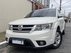 Fiat FREEMONT PRECISION 2.4 16V AT6 2014 - SóCarrão