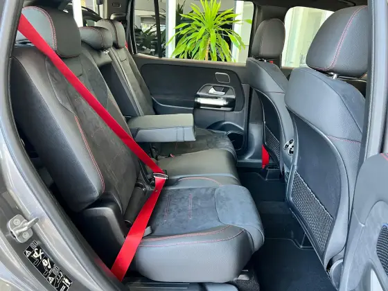 Carro 2.0 MHEV 4MATIC SPEEDSHIFT