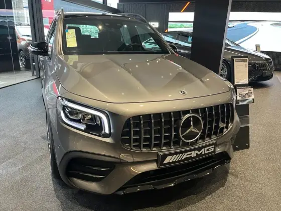 Carro 2.0 MHEV 4MATIC SPEEDSHIFT