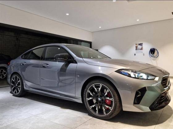 Carro 2.0 16V TURBO GASOLINA XDRIVE GRAN COUPÉ STEPTRONIC
