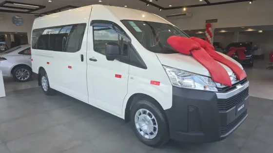 Carro 2.8 D-4D TURBO DIESEL MINIBUS 15+1 DX AUTOMÁTICO