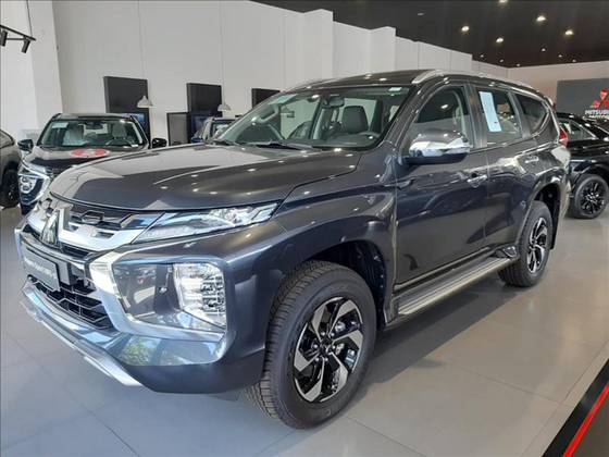 Carro 2.4 16V MIVEC TURBO DIESEL HPE-S AWD AUTOMÁTICO