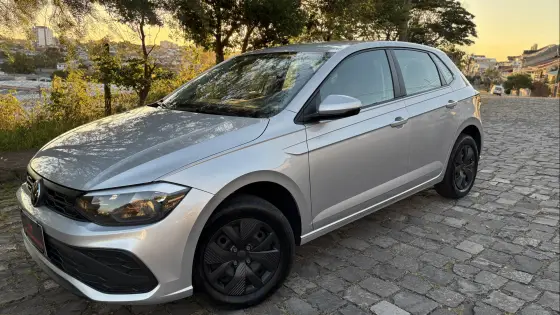 Carro 1.0 MPI TRACK MANUAL