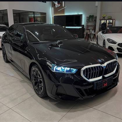 Carro 2.0 TWINPOWER PHEV M SPORT AUTOMÁTICO