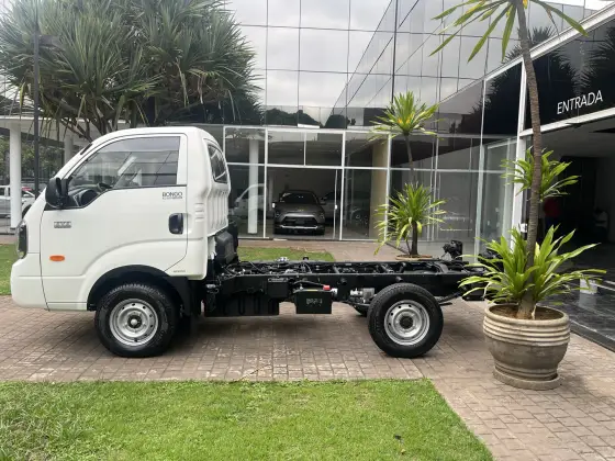 Carro 2.5 TD DIESEL STD CS 4x4 MANUAL