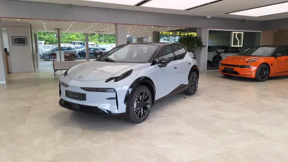 Carro 66 KW ELÉTRICO FLAGSHIP AWD