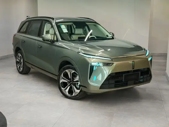 Carro 1.5 TURBO PHEV AWD DHT