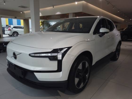 Carro 51 KW ELÉTRICO CORE