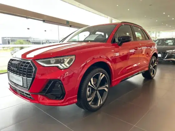 Carro 2.0 40 TFSI GASOLINA PERFORMANCE BLACK PLUS QUATTRO TIPTRONIC