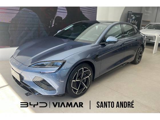 Carro 82,5 KW ELÉTRICO AWD