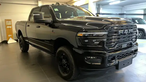 Carro 6.7 I6 TURBO DIESEL LARAMIE NIGHT EDITION CD 4X4  AUTOMÁTICO