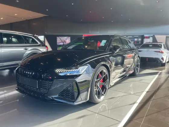 Carro 4.0 V8 TFSI MHEV AVANT PERFORMANCE TIPTRONIC