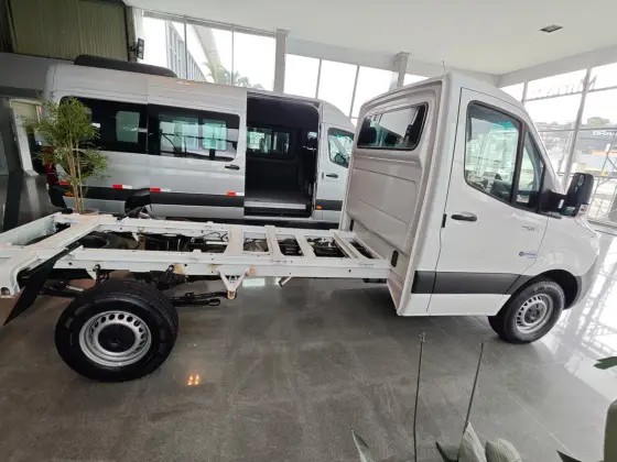 Carro 2.0 CDI DIESEL CHASSIS 417 LONGO MANUAL