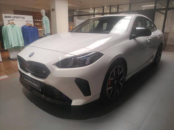 Carro 2.0 16V TURBO GASOLINA XDRIVE GRAN COUPÉ STEPTRONIC