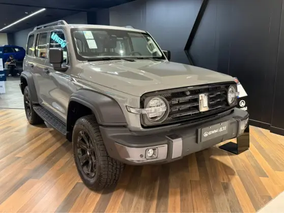 Carro 2.0 HI4-T PHEV 4X4 9HAT