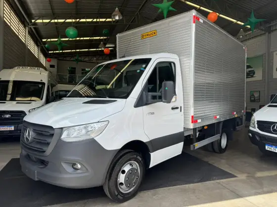 Carro 2.0 CDI DIESEL CHASSIS 517 LONGO MANUAL