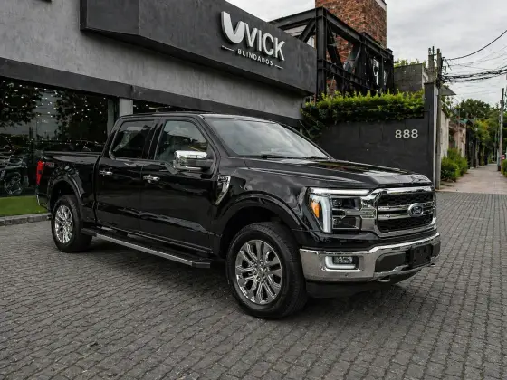 Carro 5.0 V8 GASOLINA CD LARIAT FX4 AUTOMÁTICO