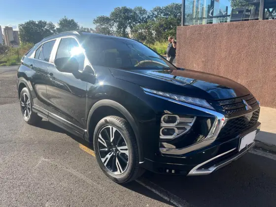 Carro 1.5 MIVEC TURBO GASOLINA HPE CVT