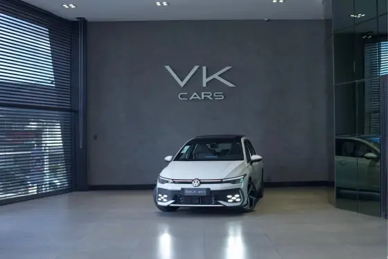 Carro 2.0 370 TSI GASOLINA GTI DSG