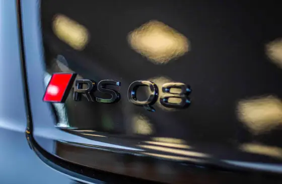 Carro 4.0 V8 TWINTURBO GASOLINA PERFORMANCE TIPTRONIC
