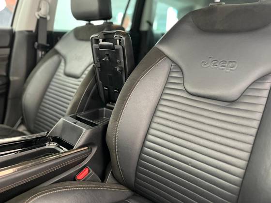 JEEP COMMANDER 1.3 T270 TURBO FLEX LIMITED AT6 — foto 15