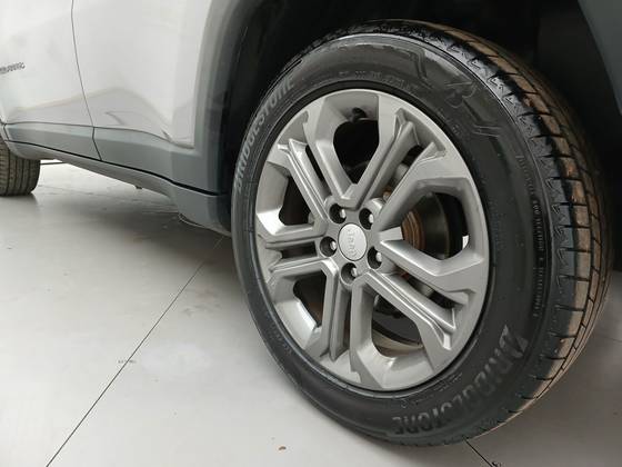 JEEP COMPASS 1.3 T270 TURBO FLEX LONGITUDE AT6 — foto 12